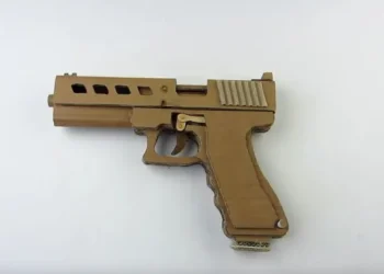 Un Glock 19 en carton à réaliser soi même