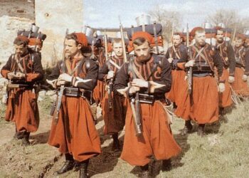On dit que les zouaves étaient des unités nord-africaines. Mais quels Nord-Africains ?