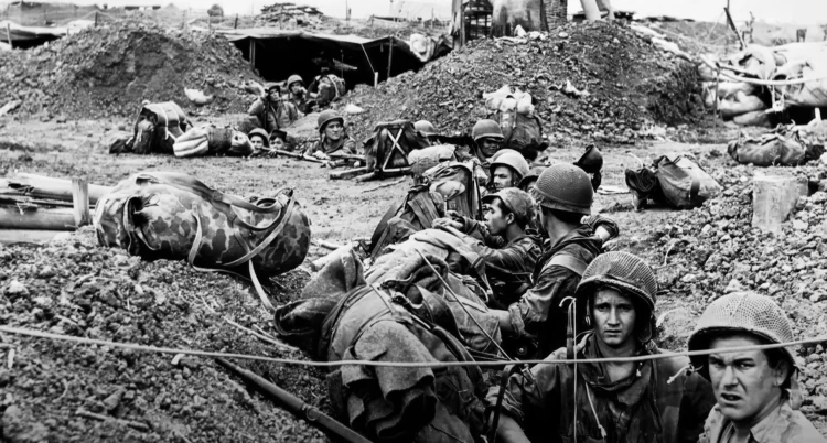 7 mai 1954 - assaut final contre Diên-Biên-Phu