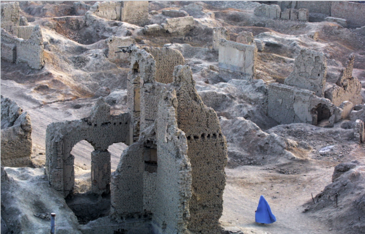 SILENCE APRES L’IMPACT – Photographier les ruines de guerre